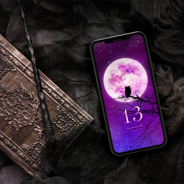 【守り神フクロウと紫満月＋数字13】神秘のマジックアワーに願いを託す🦉癒しと浄化を届けるスマホ壁紙🌟💜