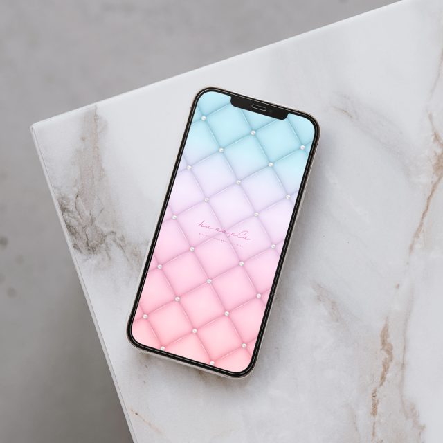 【守護の宝石とピンクブルーキルト】💎愛と癒しのグラデーション✨真珠が導く上品で幸福なスマホ待ち受け壁紙🌸