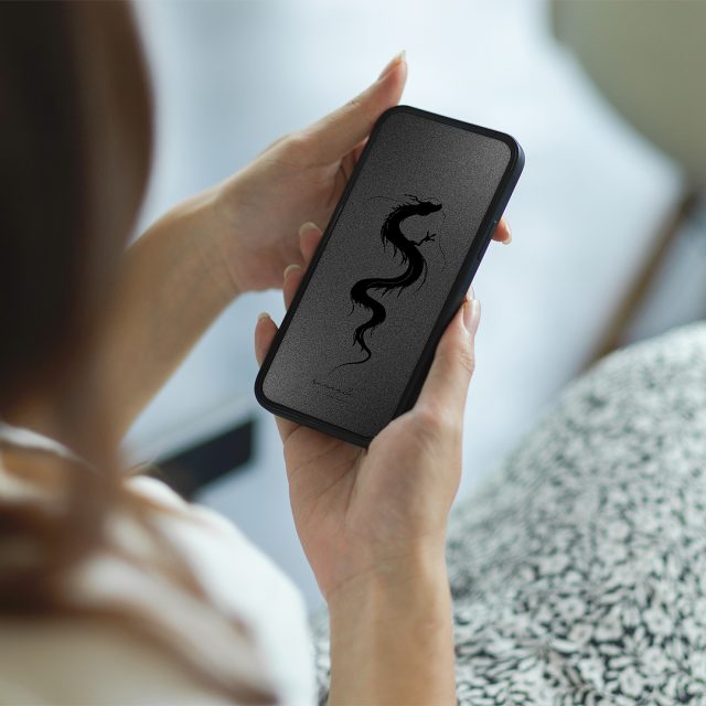 【五龍の一柱！神威纏う黒龍神】⚫深淵の闇に宿る光、守護と覚醒の龍🐉あらゆる厄を祓い、運命を強く整える。心の底から力が湧く神秘の開運待受✨🌌