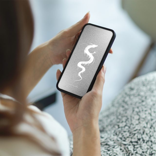 【五龍の一柱!神光宿る白龍神】💎聖なる白の光が、心と運を清める🐉過去の不安を浄化し、新たな始まりへ導く白龍の神聖なエネルギーを宿した開運待受✨🌈