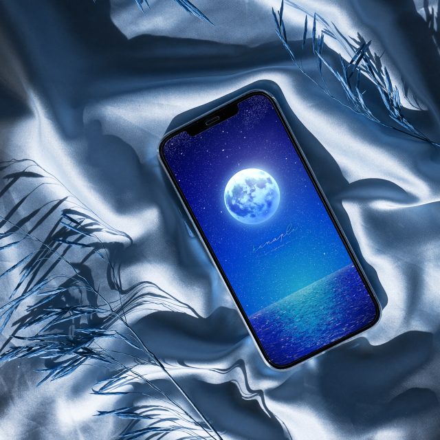 【ブルームーンと海の蒼き奇跡】🌕💎青く輝く満月と星空が導く✨浄化と幸運を呼び込むスマホ壁紙待ち受け