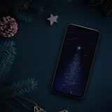 【綺羅星と流星が輝くシルバーブルーツリー】🌌❄️星降る夜空に煌めく銀の光✨清らかな輝きが希望を呼ぶクリスマス開運スマホ待ち受け🎄