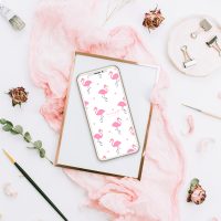 フラミンゴとピンクハートで恋愛運を高める！オシャレでかわいいスマホ壁紙